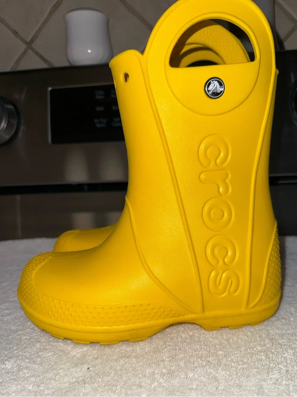 CROCS Kids'‎ Yellow Classic Rain Boot with Handle